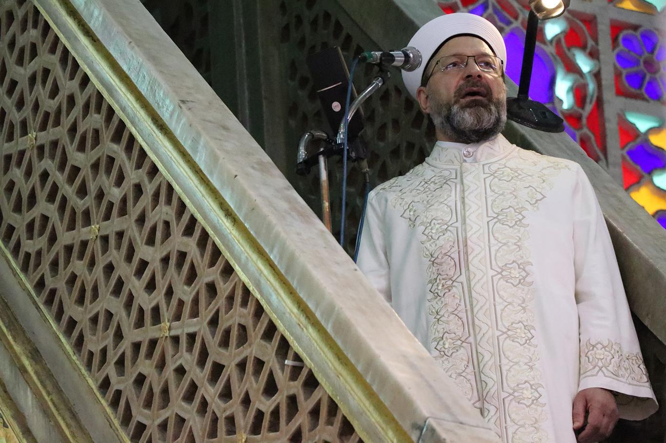 رئیس امور دینی ترکیه: مساجد و نمازخانه ها شناسنامه بلاد اسلامی هستند